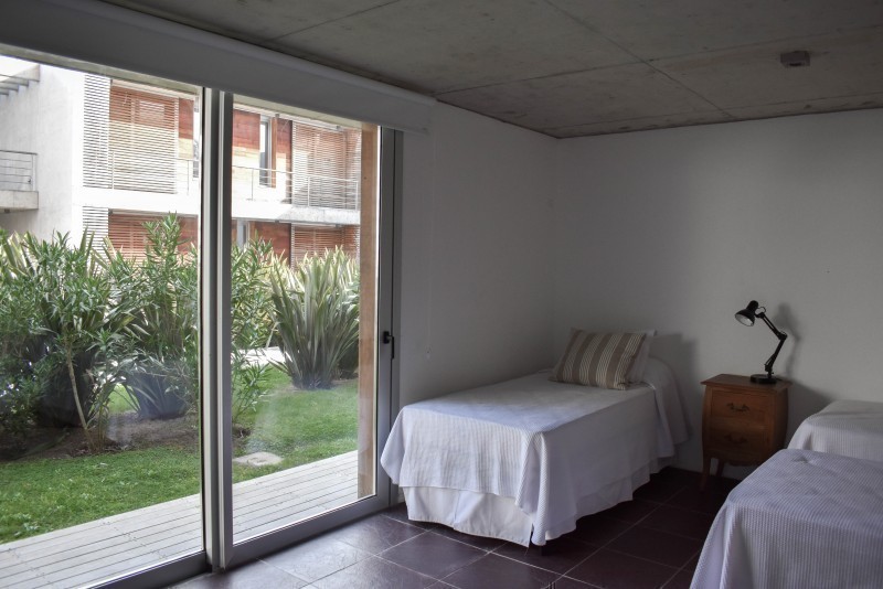 Departamento frente al mar en Montoya.